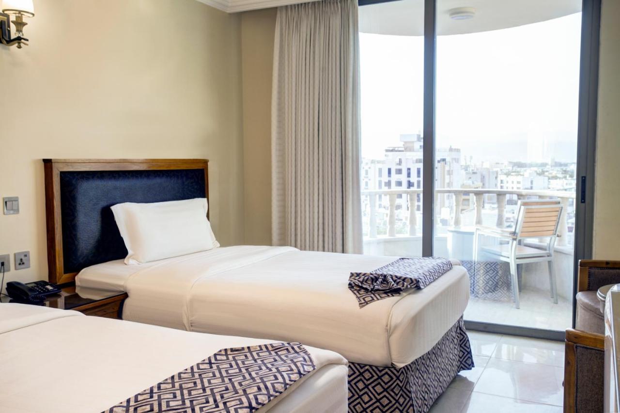 Dweik Hotel Luxury 3 Aqaba Exterior photo