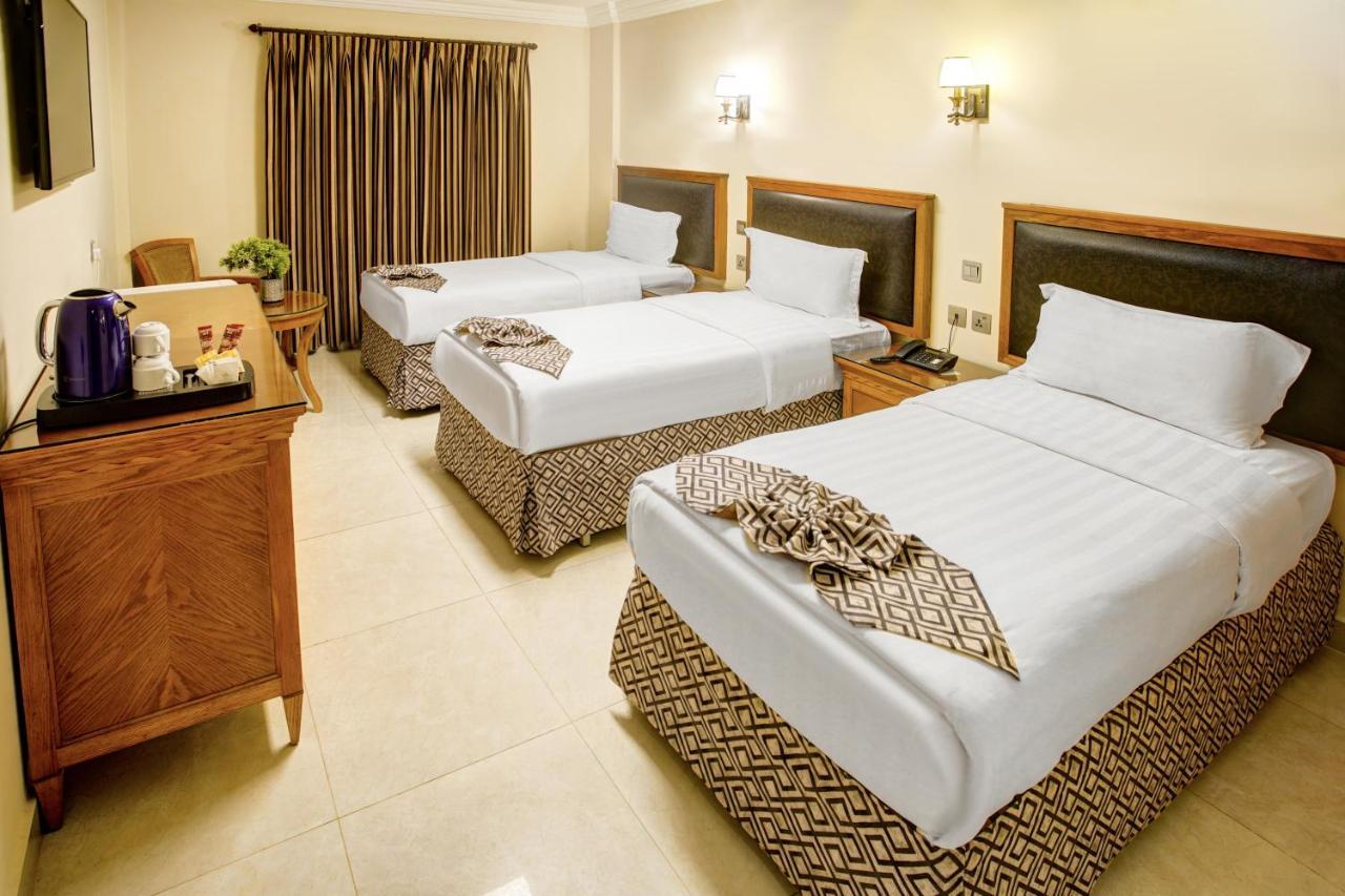 Dweik Hotel Luxury 3 Aqaba Exterior photo